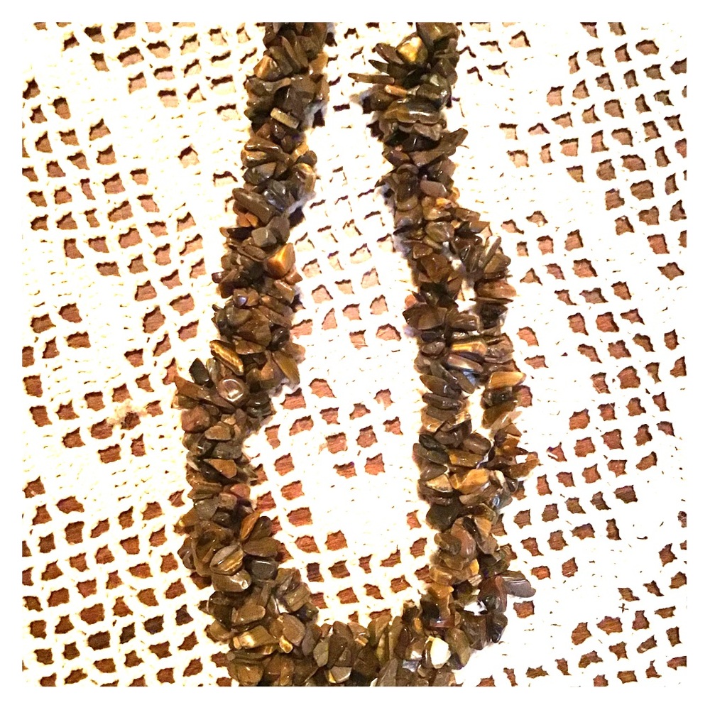 18 in. Tiger eye triple strand necklace